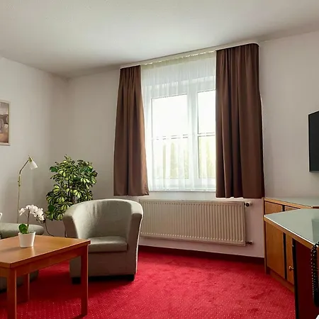 فندق Gut-hotel Pommernhotel 3*