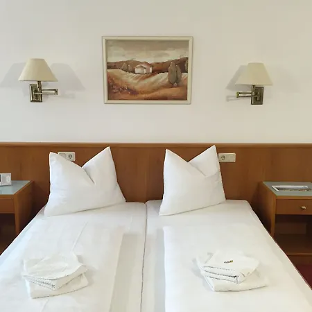 Gut-hotel Pommernhotel 3*