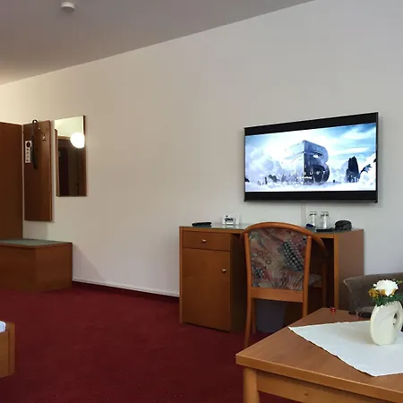 酒店 Gut-hotel Pommernhotel