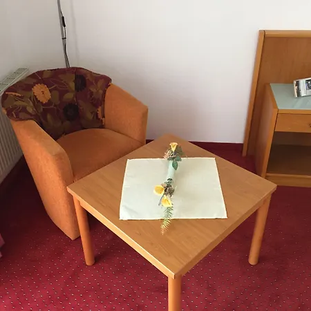 Gut-hotel Pommernhotel 3* بارث