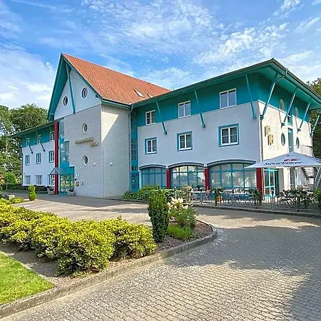 Gut-hotel Pommernhotel Hotel 3*