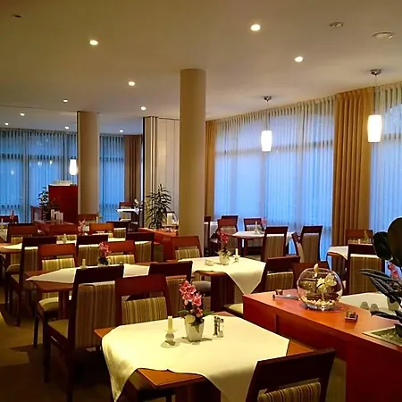 Gut-hotel Pommernhotel 3* Barth