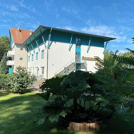 Gut-hotel Pommernhotel Szálloda