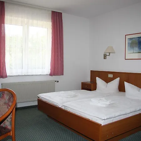 Gut-hotel Pommernhotel بارث