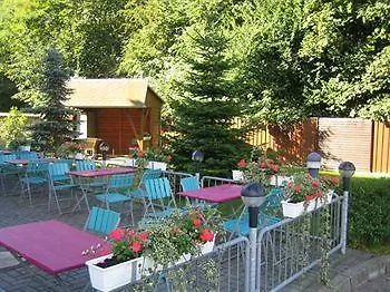 酒店 Gut-hotel Pommernhotel 3*