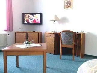 Gut-hotel Pommernhotel 3* 바르트